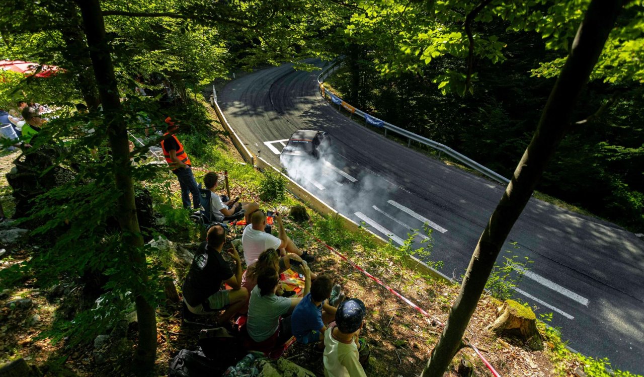 Edini avtošport, kjer na tekmi ne šteje čas, ampak ocena 