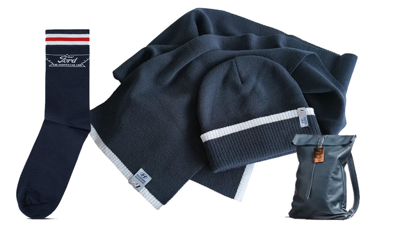 Modni dodatki v modrem